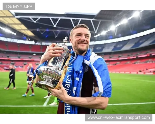 38岁瓦尔迪连续进球状态火热 最近三轮攻入两球助力球队 38岁瓦尔迪连续进球状态火热 最近三轮攻入两球助力球队