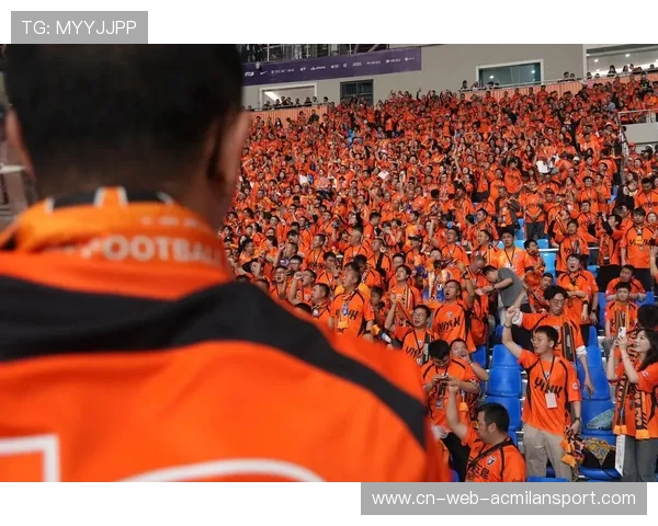 云南玉昆一次外线远射惊出一大片惊呼