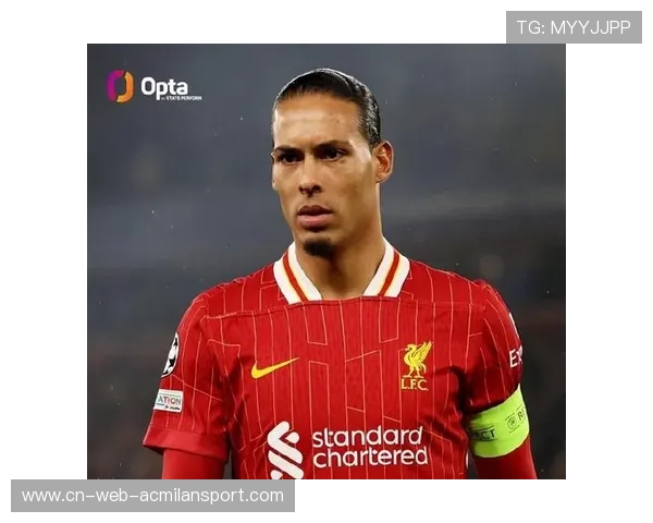 利物浦前场多点渗透,对手防守出现空档