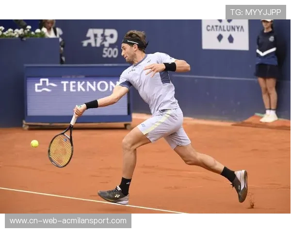 网球鲁德底线耐力训练更强：提升你的持久战力，击败对手的秘密武器