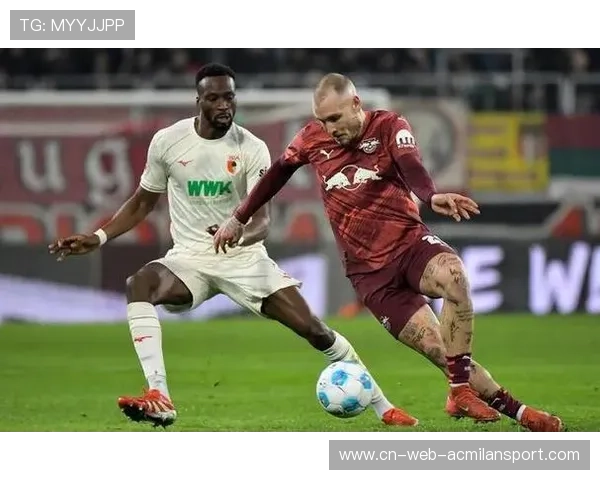 莱比锡红牛弧顶传球多次送危险